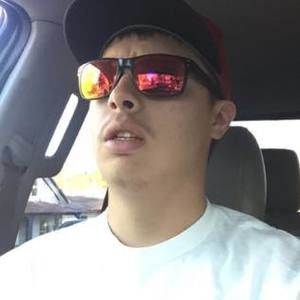 Meet your Posher, Adison